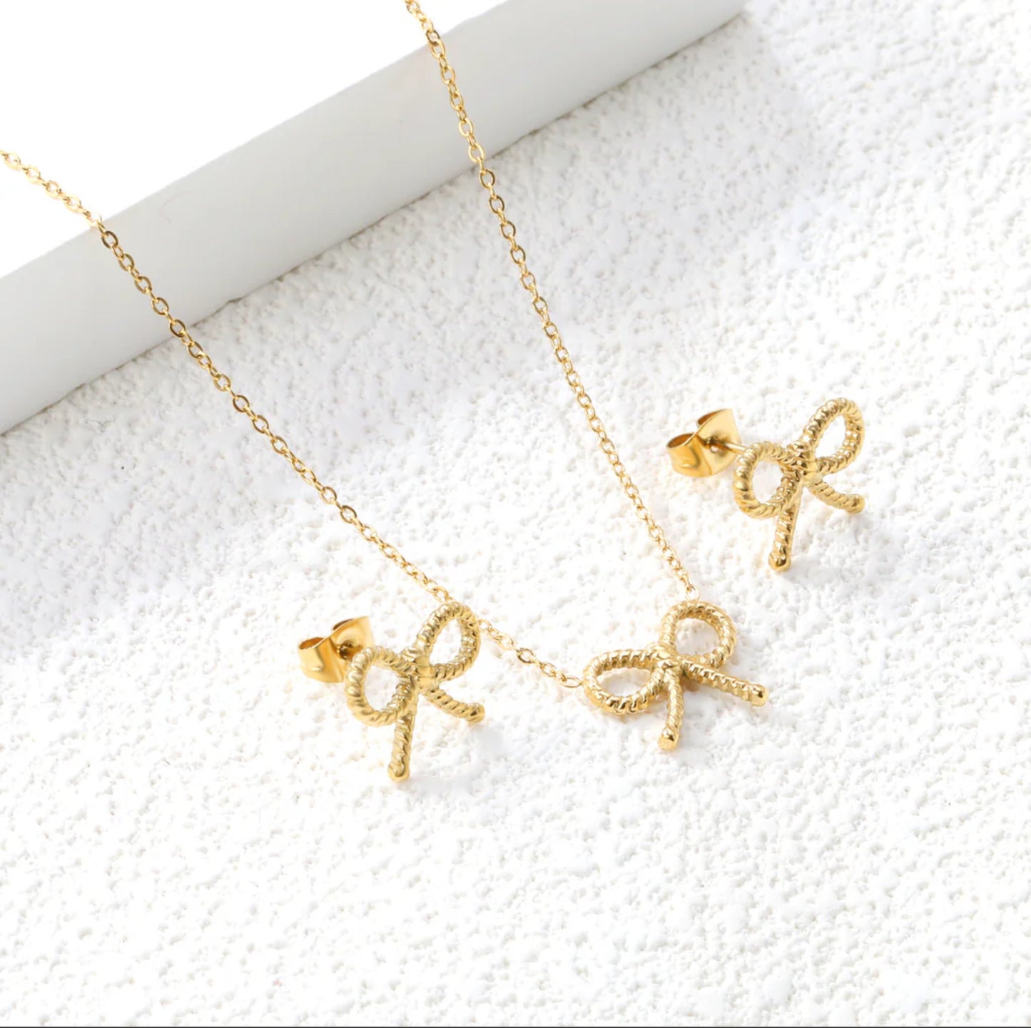 Amour Knot Jewelry Set