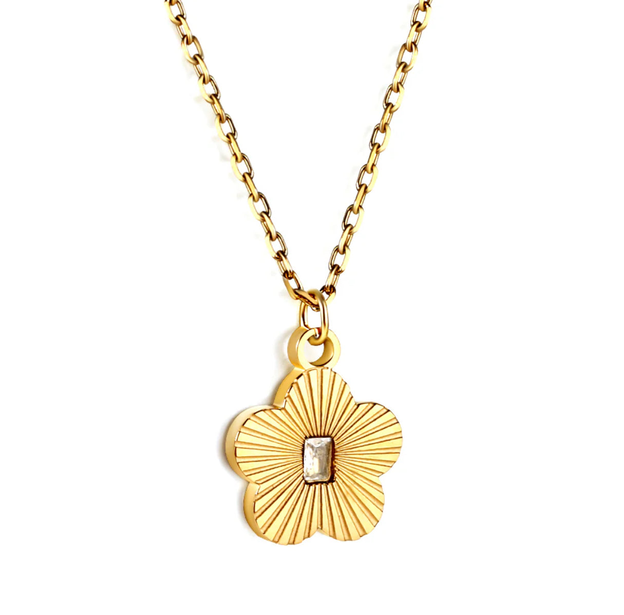 Bella Clover Gold Necklace