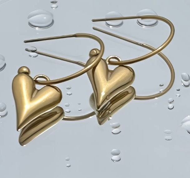 Heartstrings Hoop Earrings