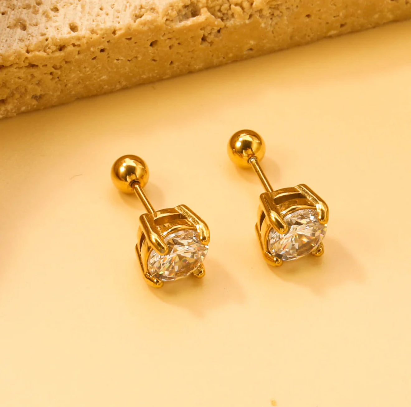 Eterna Shine Studs