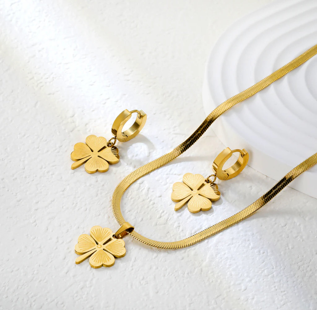 Fortune Clover Jewelry Set