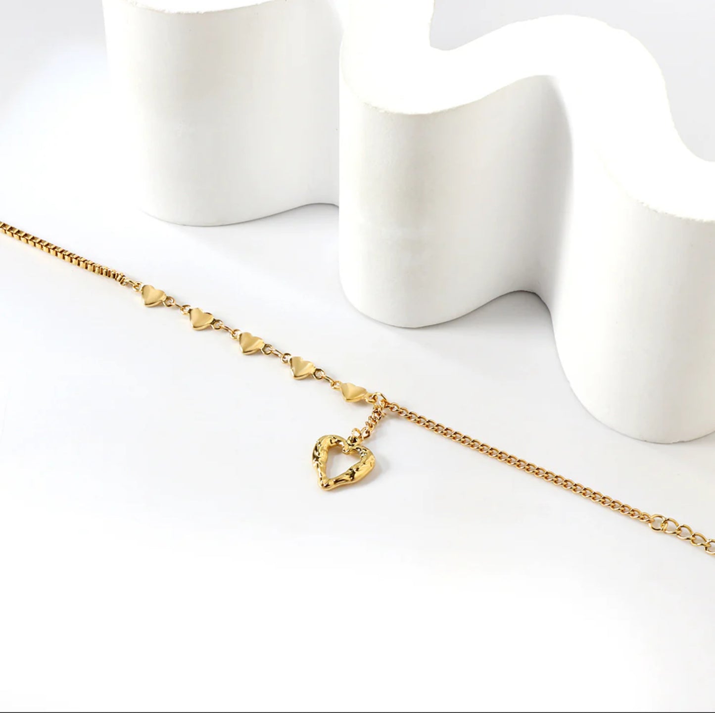 Hearts All over Bracelet