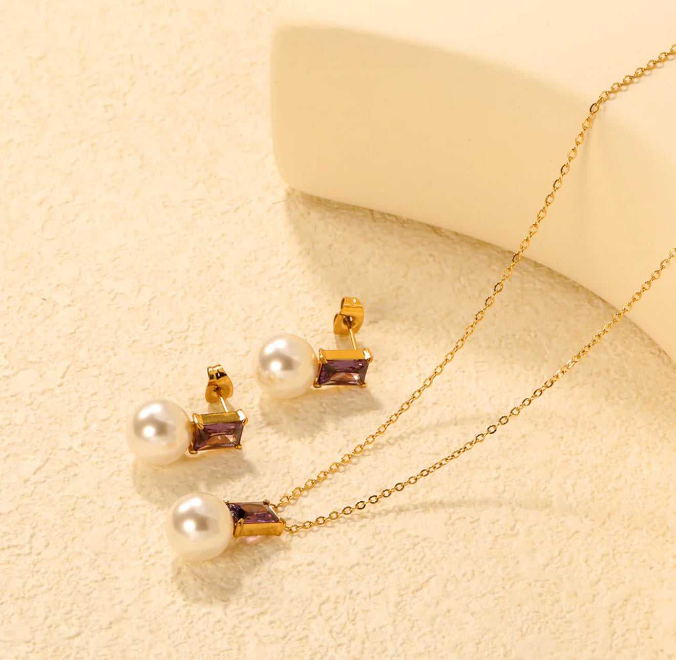 Pearl Radiance jewelry Set