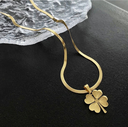 Fortune Clover Necklace