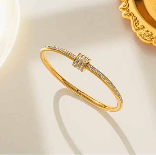 Serene Halo Sparkle Bangle
