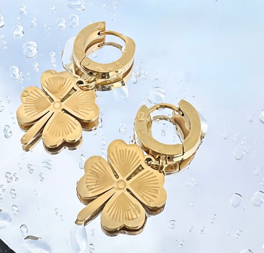 Fortune Clover Hoops