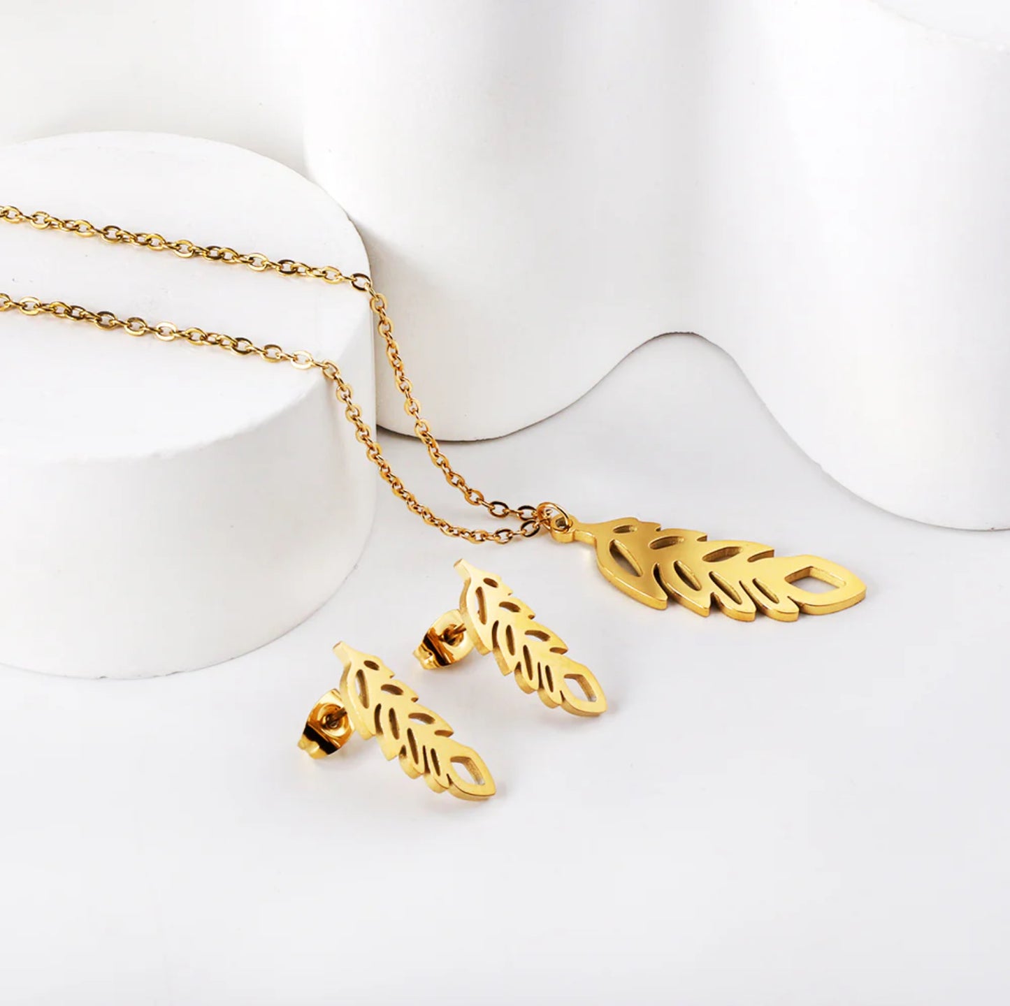 Golden Feather Jewelry Set
