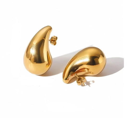 Eva's Teardrop Earrings